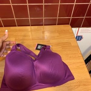 Womens workout bra 38DD brand new
